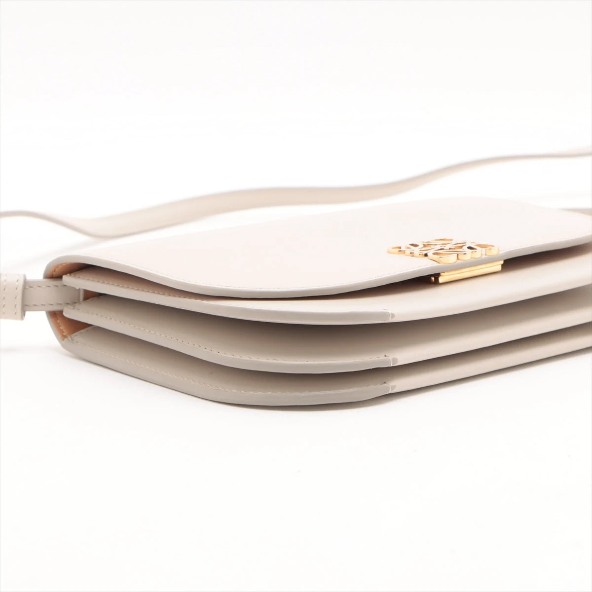 1円 ロエベ レザー ショルダーバッグ ベージュ CQ784