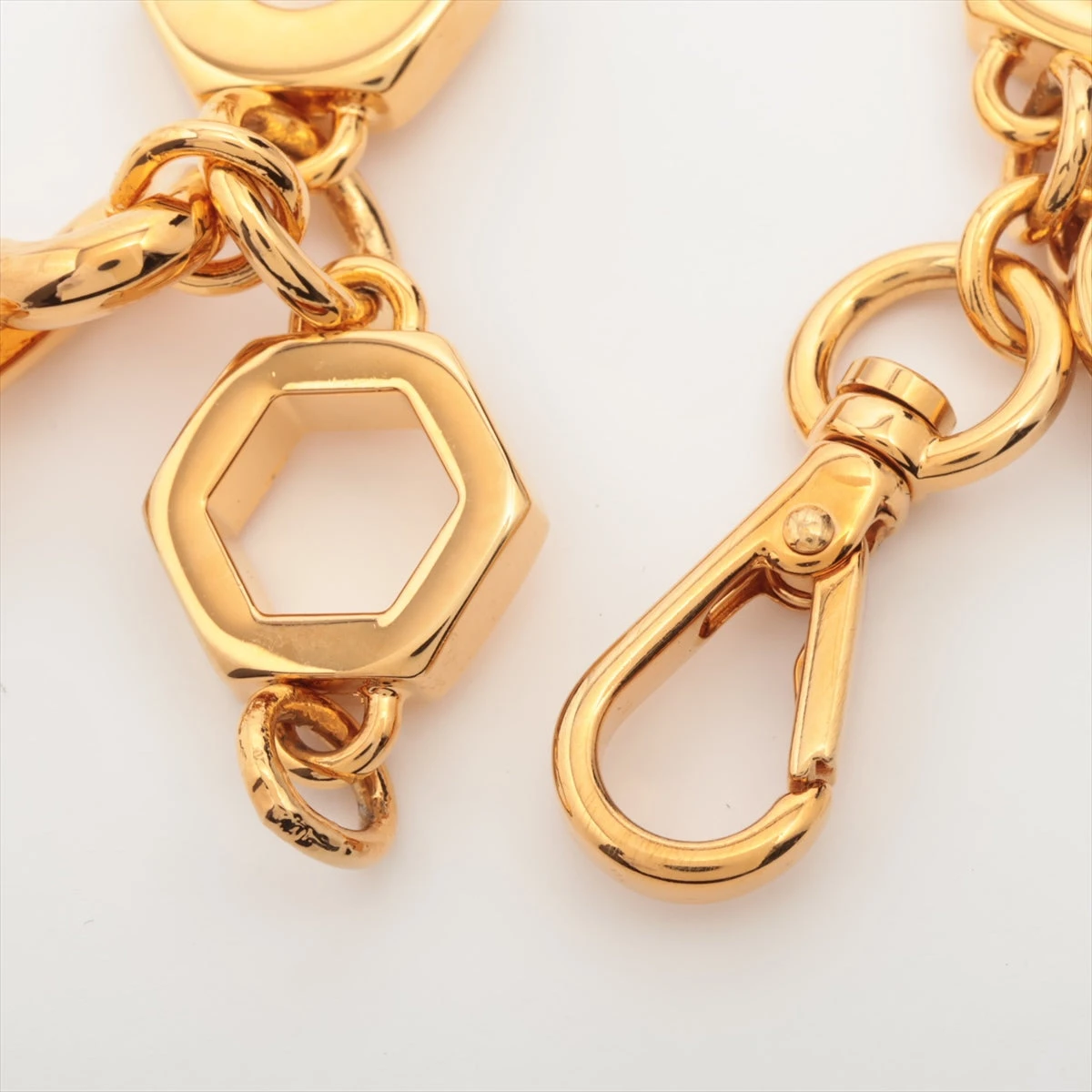 PRADA ゴールド チェーン ブレスレット アクセサリー ナット モチーフ PRADA ゴールド チェーン ブレスレット アクセサリー ナット