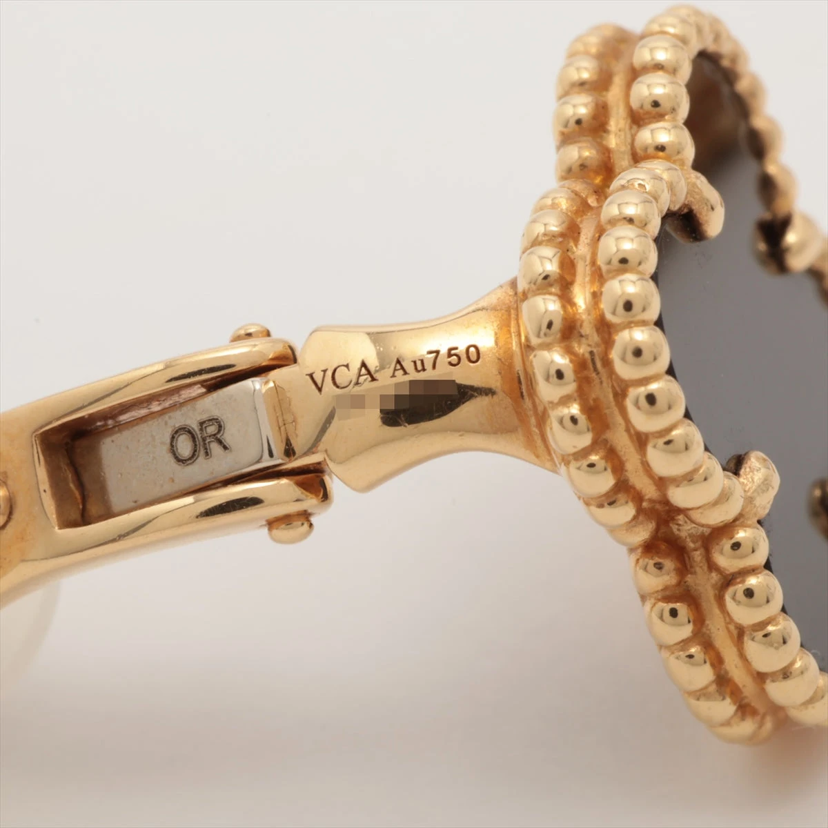 ヴァンクリーフ&アーペル ヴィンテージアルハンブラ オニキス