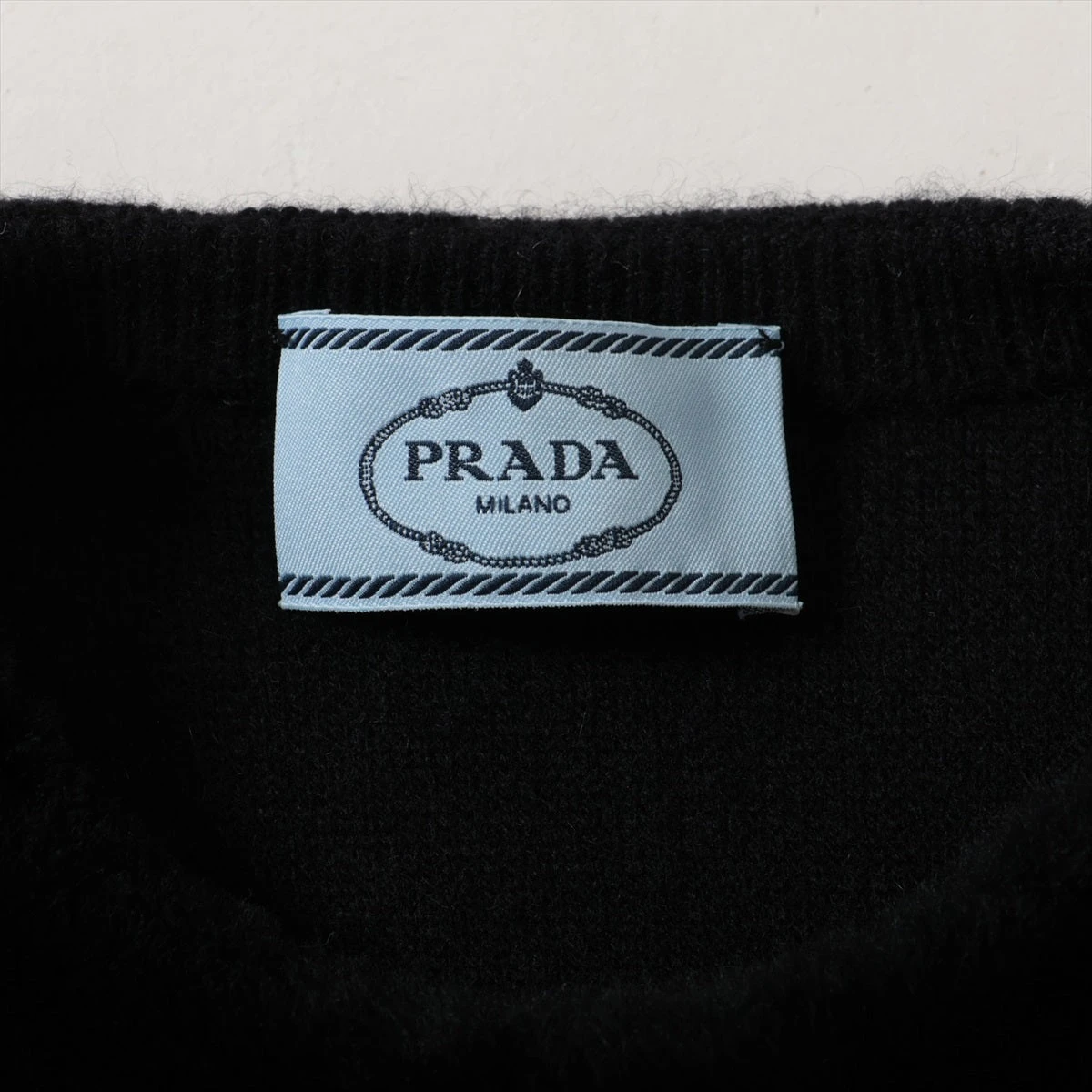 24AW【新品】PRADA プラダ トライアングル ロゴ カシミヤ セーター PRADA プラダ 24AW UJL21A R232 1U77 Triangle Logo Sweatshirts
