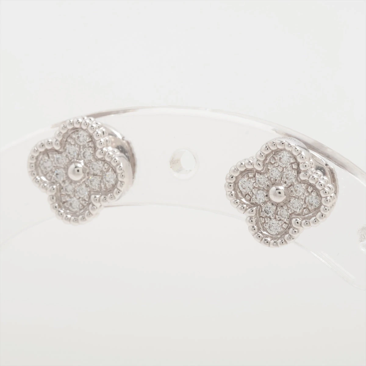 ヴァンクリーフ&アーペル スウィートアルハンブラ ダイヤ ピアス 750