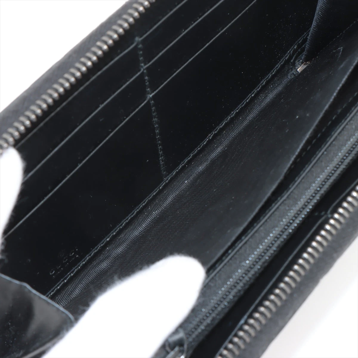 グッチ グッチシマ 307987 レザー ラウンドジップウォレット