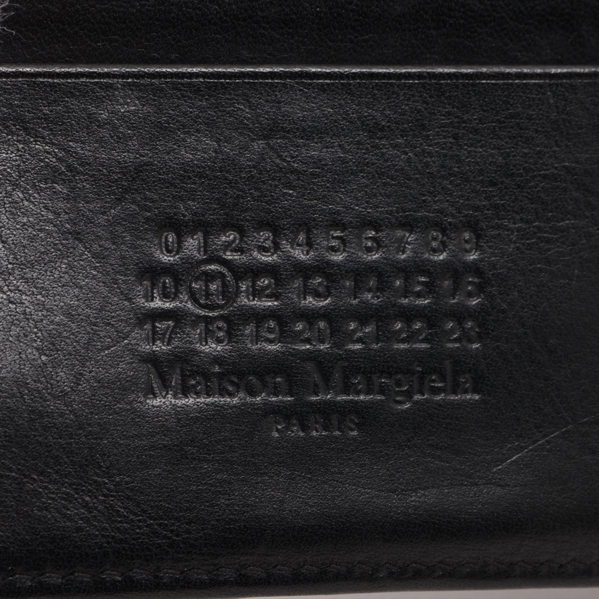 付属品完備❗️新品未使用✨マルジェラコンパクトウォレットミニ財布4ステッチ黒レザー メゾンマルジェラ 4ステッチ レザー コンパクトウォレット