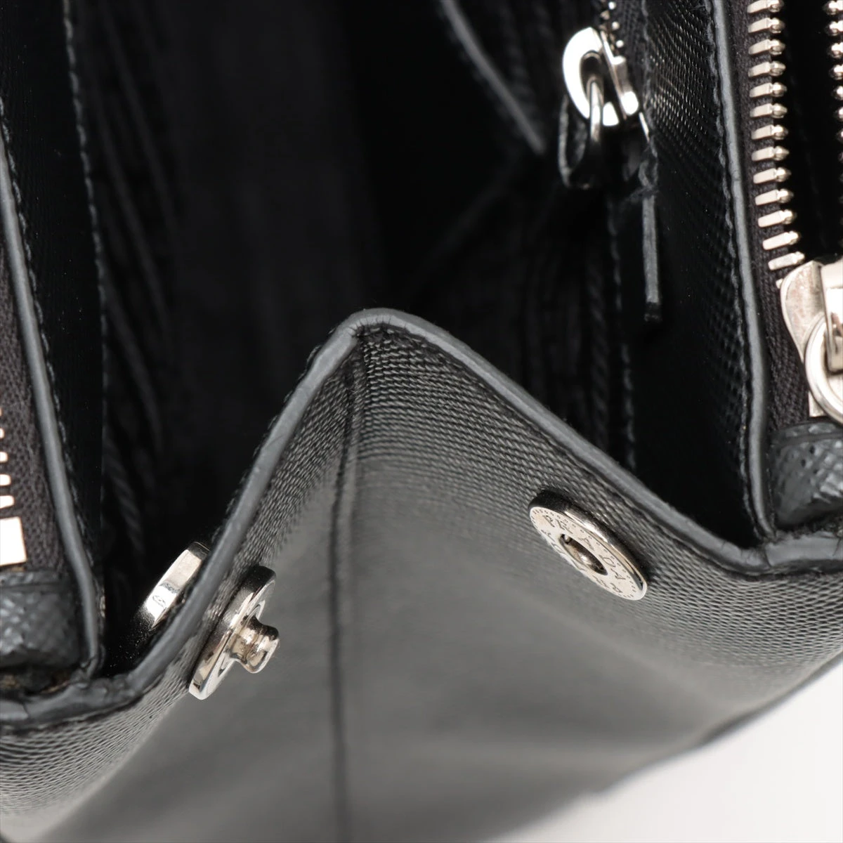 美品★　プラダ　サフィアーノ　黒　2way　ビジネスバッグ プラダ(PRADA)プラダ サフィアーノ 2wayショルダーバッグ 2way
