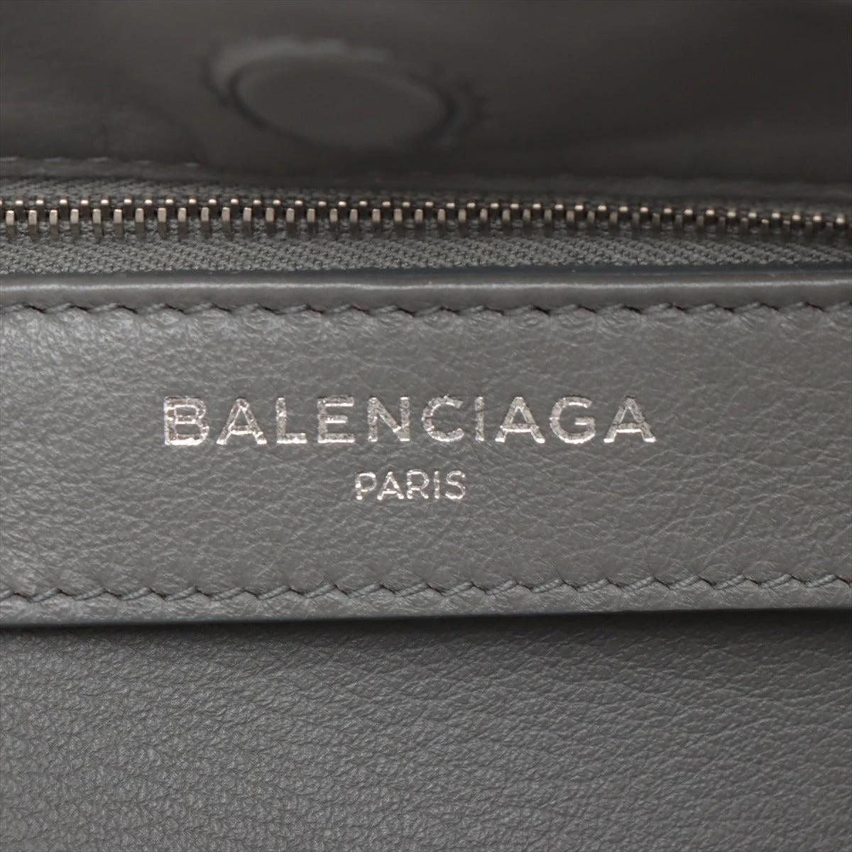 バレンシアガ　グレー レザー ショルダーバッグ ミラー付き BALENCIAGA ショルダーバッグ グレー