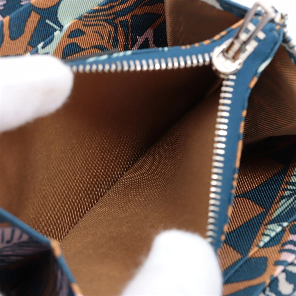 極美品 エルメス アザップミニ ヴォーエプソン ケース シルバー金具 エルメス アザップ コンパクトミニ シルクイン ヴォーエプソン