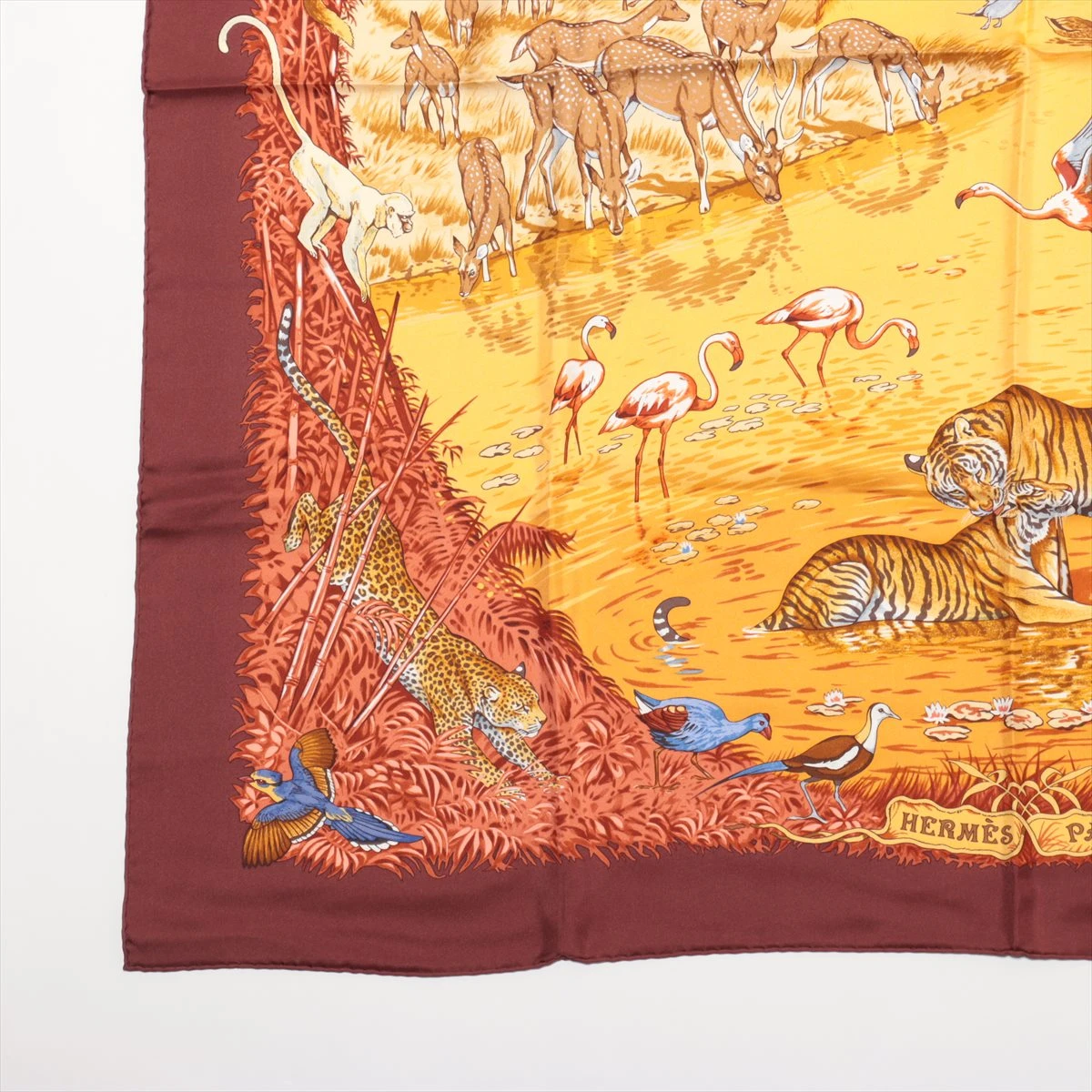 エルメススカーフ カレ90/柄名:水辺の休戦 エルメススカーフ カレ90/柄名:水辺の休戦 - メルカリ