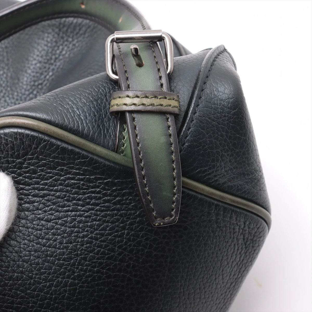 ベルルッティ　レザーリュック ブラック×カーキ　紳士用 バックパック 紳士用 | ベルルッティ JP