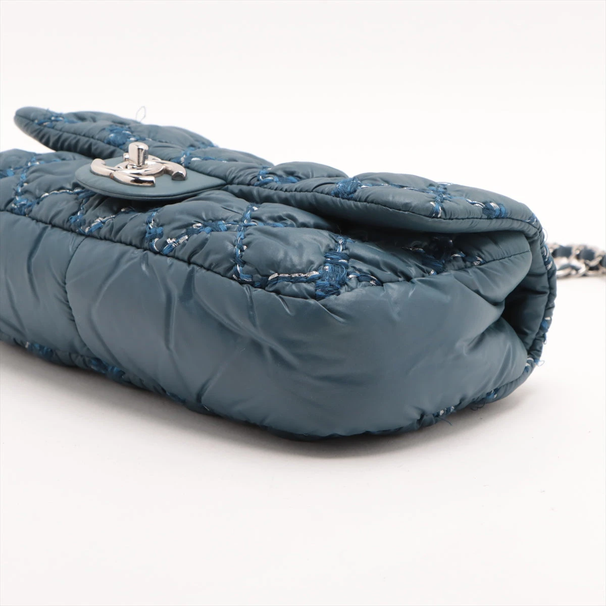 CHANEL シャネル パリビザンス ナイロン フラップ ダブルチェーンバッグ シャネル パリビザンス ナイロン シングルフラップ ダブルチェーン