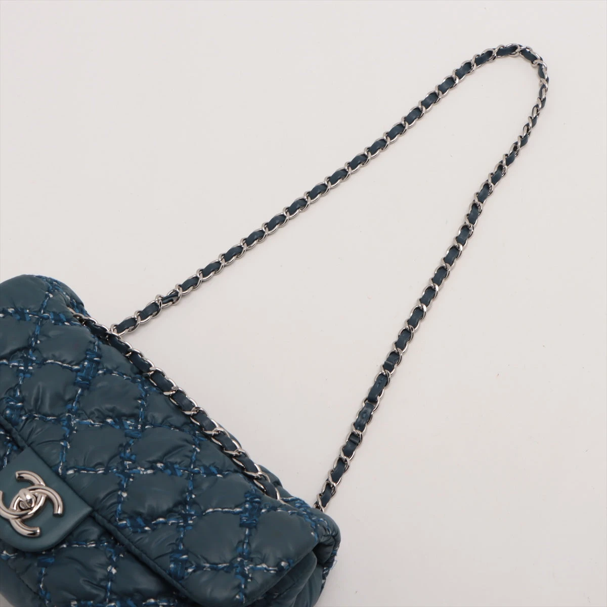 シャネル パリビザンス ナイロン シングルフラップ ダブルチェーン