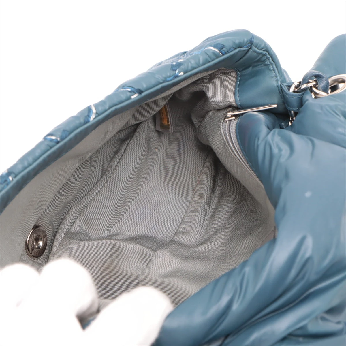 【鑑定済み】 シャネル パリビザンス ナイロン フラップ ダブルチェーンバッグ 鑑定済み】 シャネル パリビザンス ナイロン フラップ ダブルチェーン