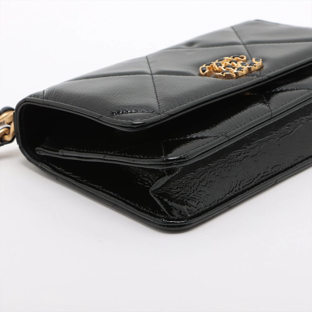 25SS【CHANEL】チェーンウォレット ゴールド 65b7460701f54.webp