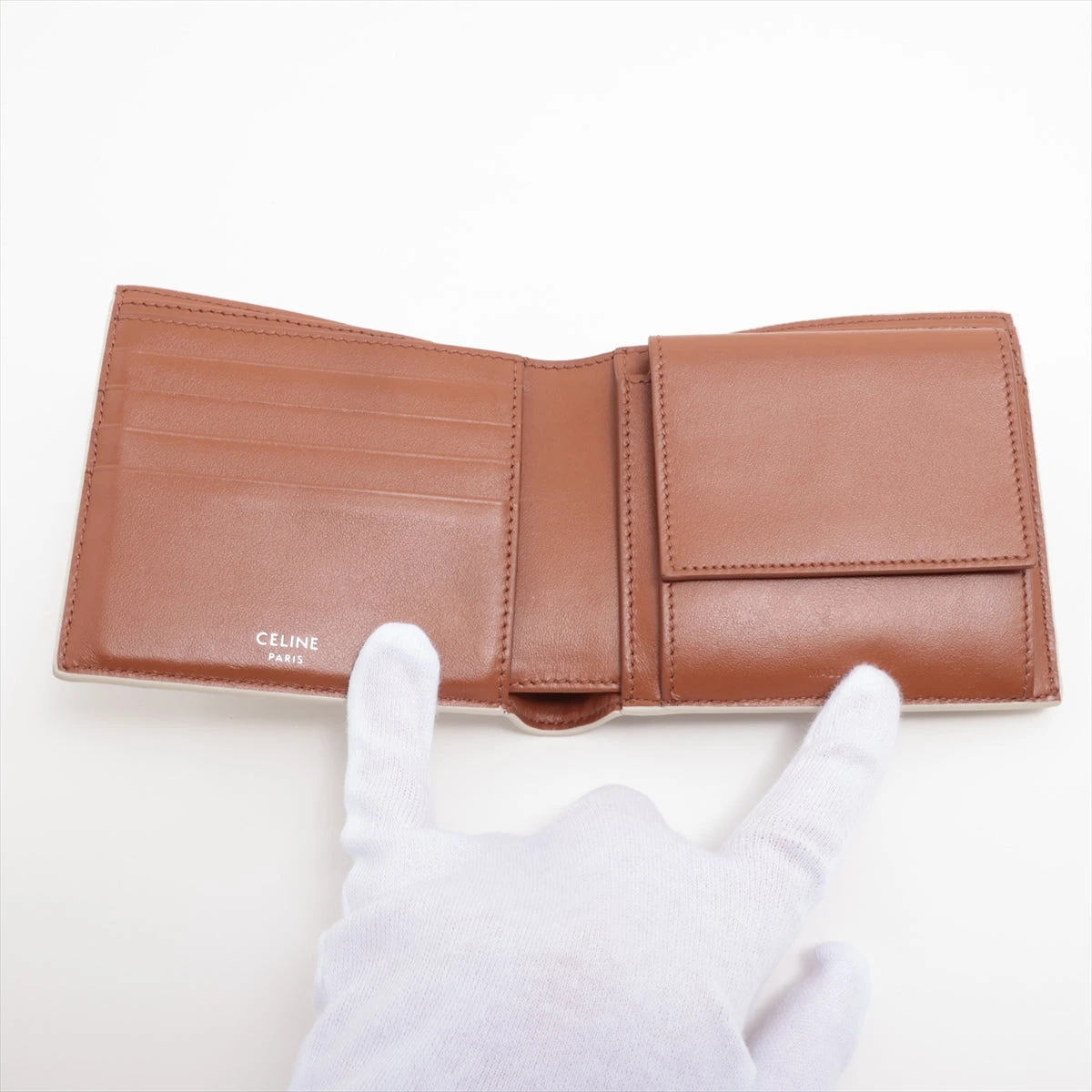 セリーヌ トリオンフ バイフォールド レザー 二つ折り財布 ベージュ