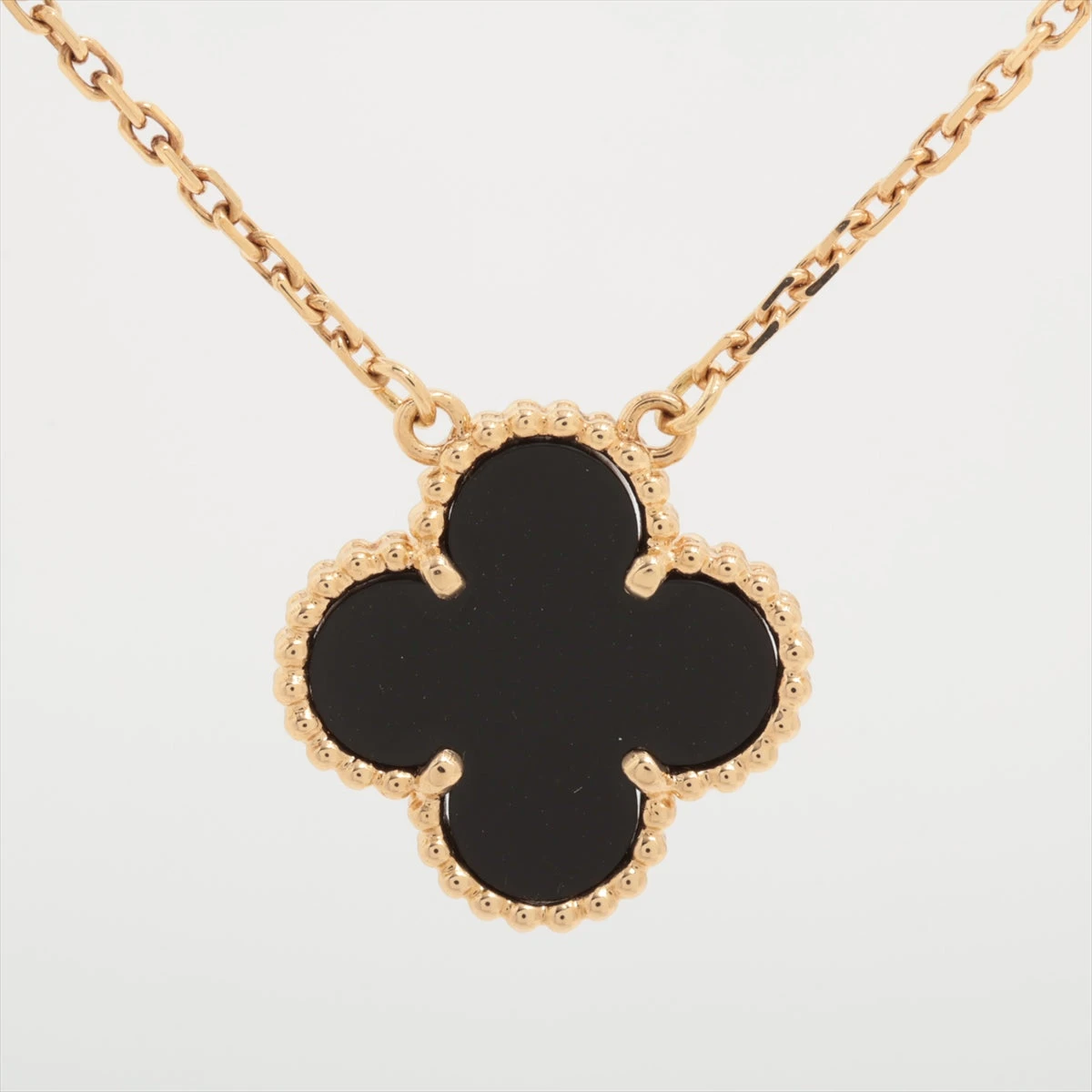 ヴァンクリーフ&アーペルヴィンテージアルハンブラオニキスネックレスYG ヴァンクリーフ&アーペル ヴィンテージアルハンブラ オニキス