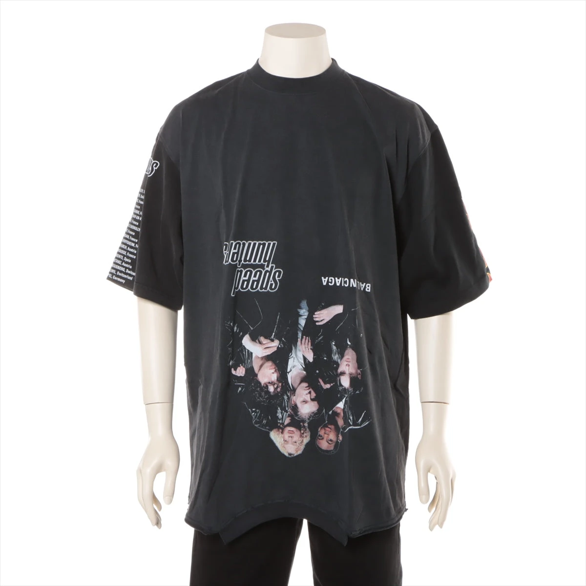 バレンシアガ フォトシュート オーバーサイズTシャツ ユニセックス バレンシアガ フォトシュート オーバーサイズTシャツ ユニセックス