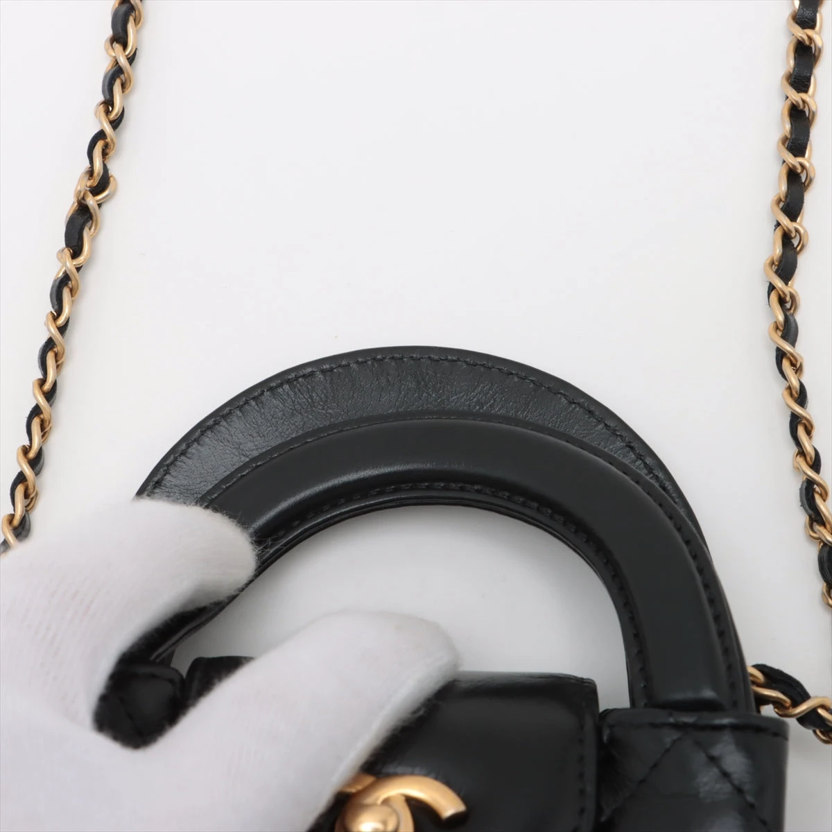 シャネル マトラッセ レザー 2way ショルダーバッグ CHANEL - CHANEL 2way マトラッセ バケット型 レザー ショルダー