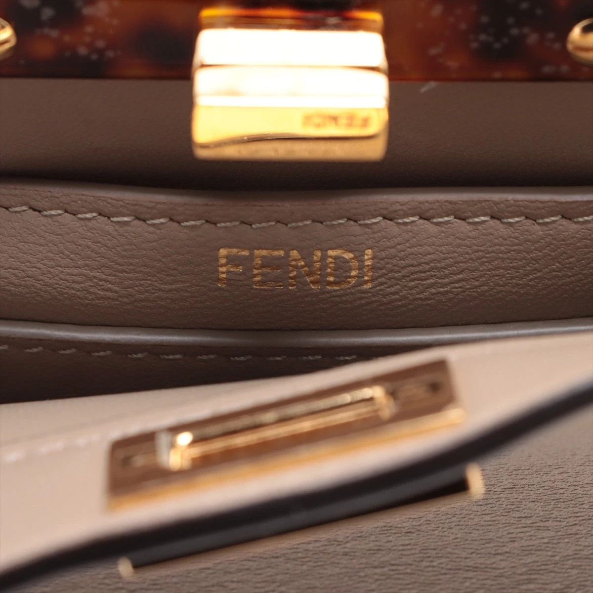 フェンディ ピーカブー アイシーユー ミニ レザー 2WAYハンドバッグ