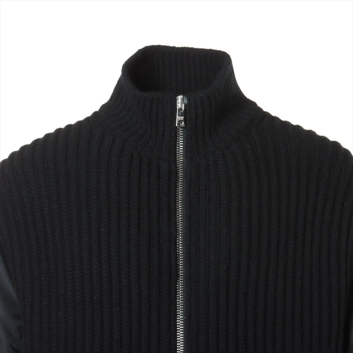 prada タートルネック トライアングル ハーフジップ 黒 ロゴ プラダ トライアングルロゴ 21AW カシミヤ×ナイロン ジャケット 44