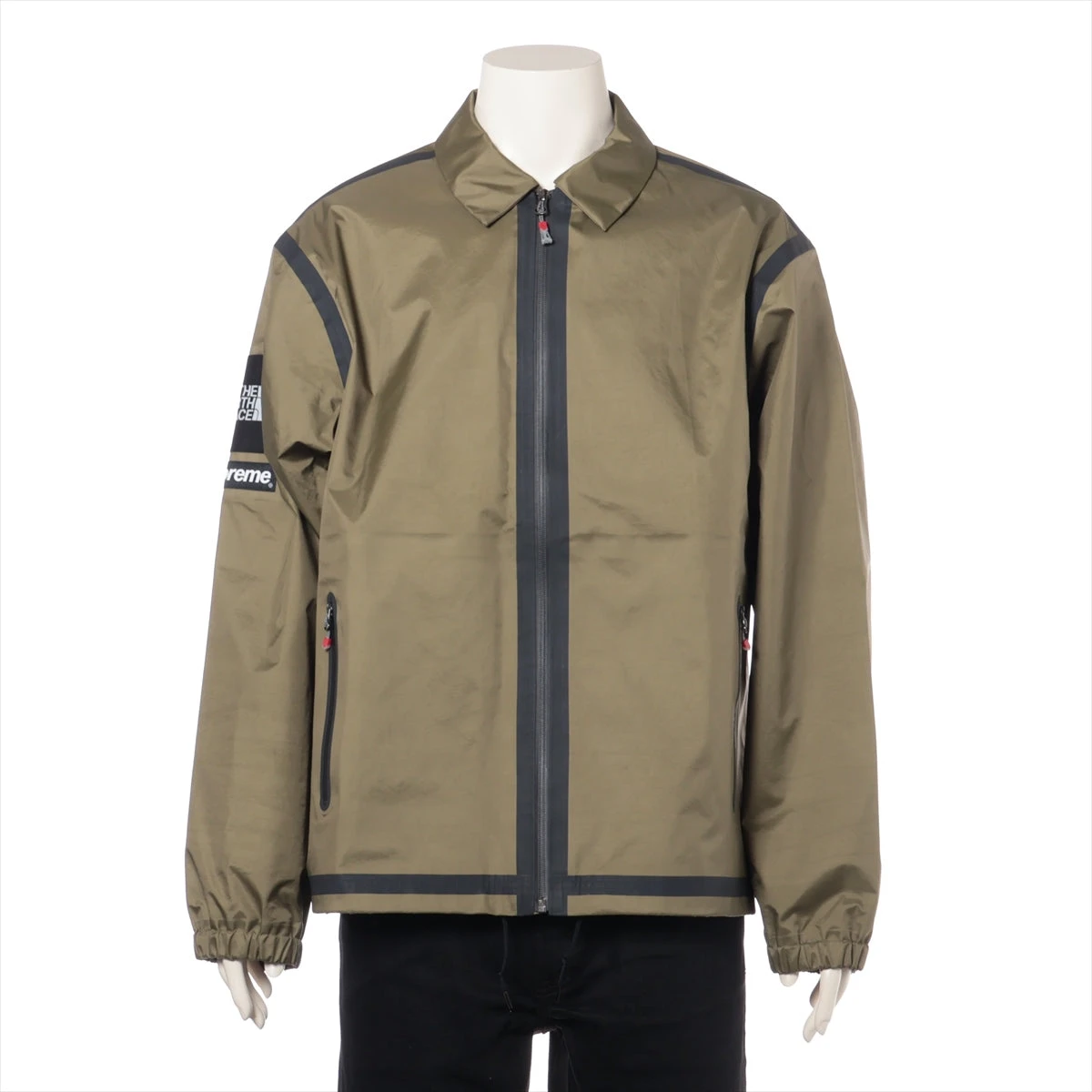 新品　43万相当　LOUIS VUITTON LVロゴ 総柄 中綿ジャケット 新品43万相当LOUIS VUITTON LVロゴ 総柄 中綿ジャケット