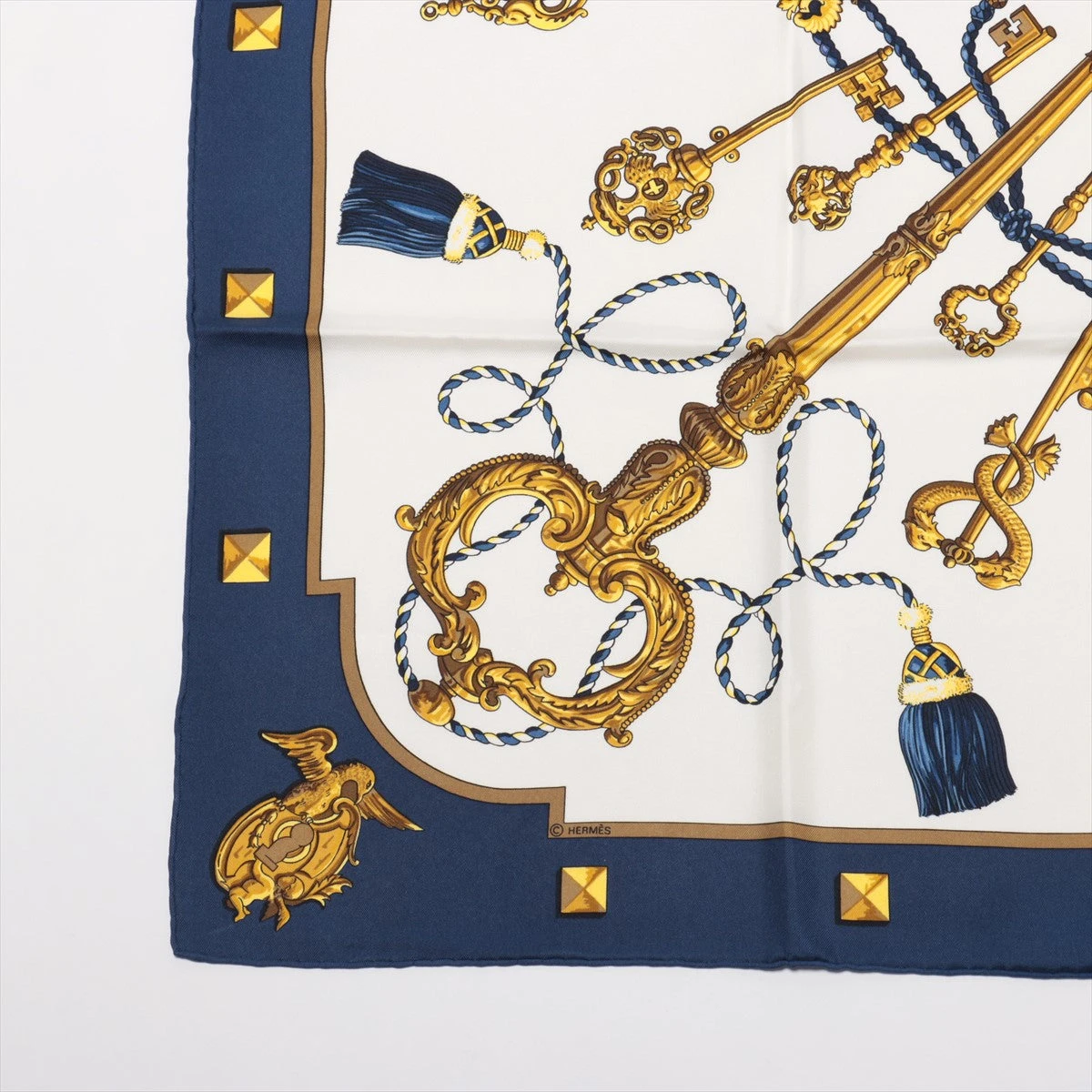 HERMES エルメスカレ90 Les Cles 鍵柄未使用、ケース付き