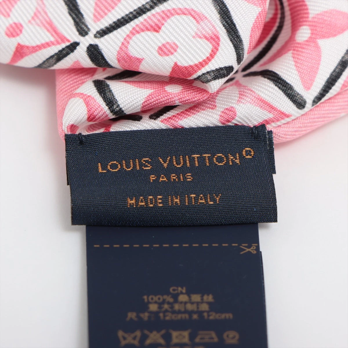 LOUIS VUITTON シルクシュシュ ピンク・黒 ヴィトン LV バイ ザ プール シュシュ シルク ピンク M78995