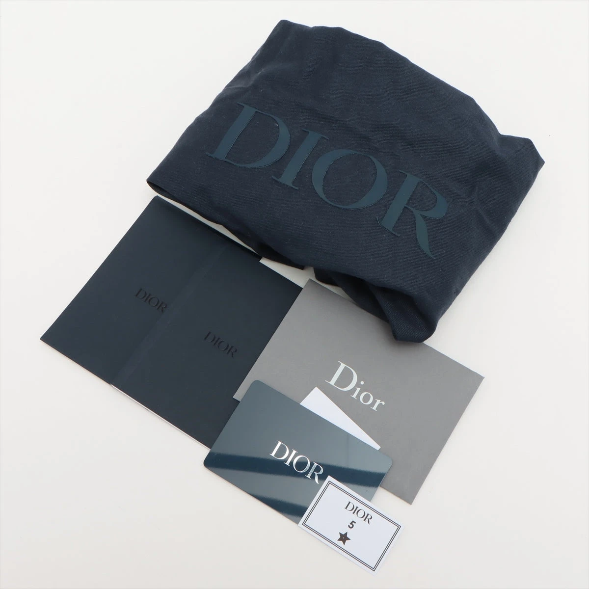 ディオール　ロックショルダーバッグ DIOR】 新作「ディオール ロック」バッグが発売 | クリスチャン