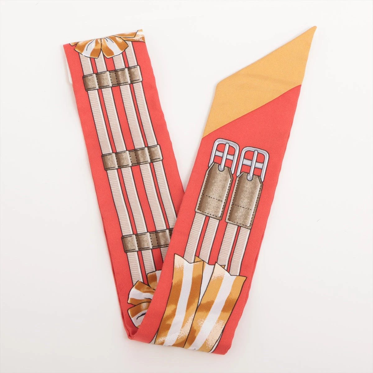 エルメス ツイリー ジャンピング スカーフ シルク レッド