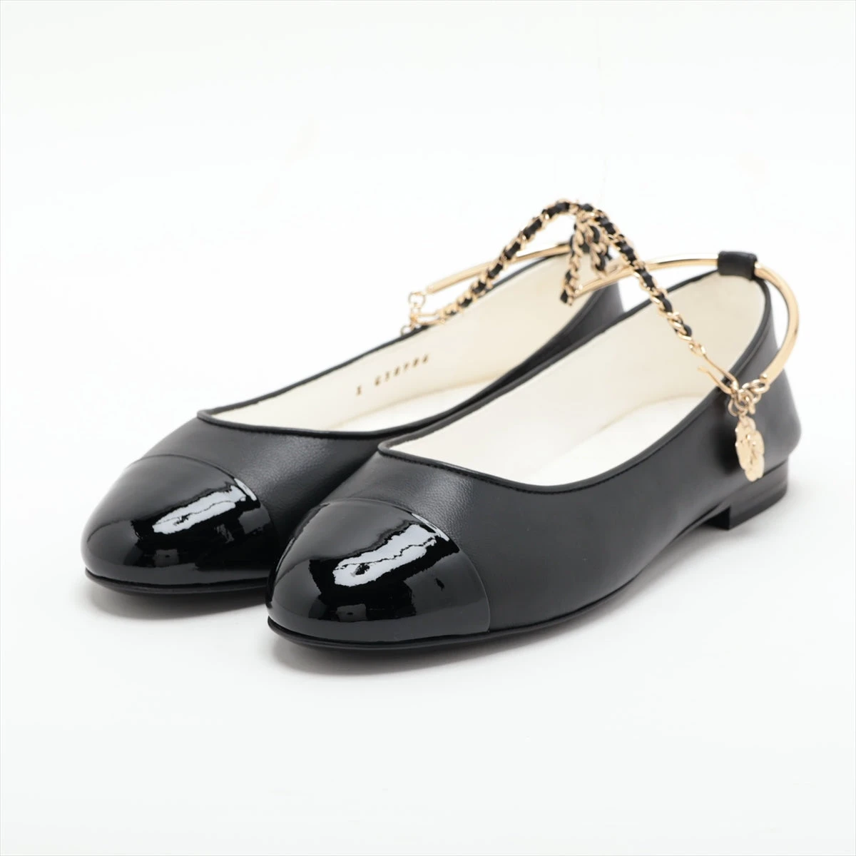 シャネル レザー ココマーク シワ加工 フラットシューズ ブラック CHANEL - シャネル CHANEL フラットシューズ 靴 シューズ レザー