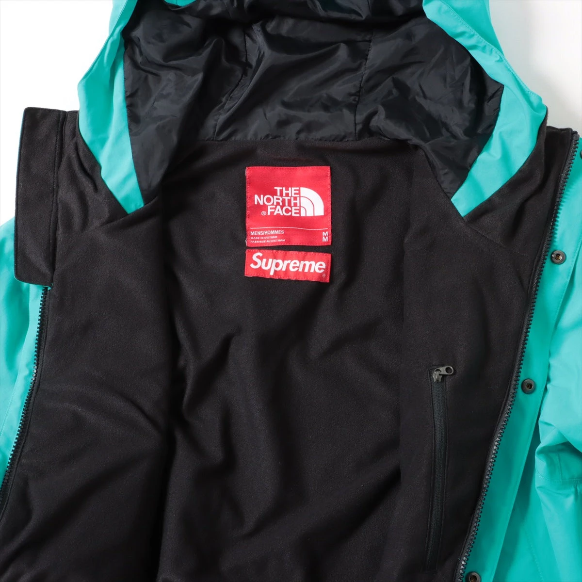 supreme ナイロンジャケット M m*7様 Supreme ナイロンジャケット 雪山