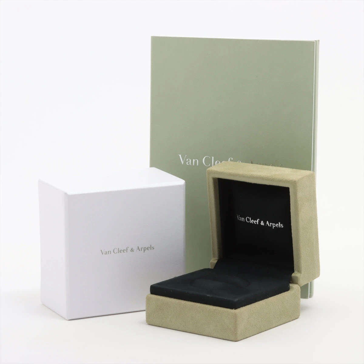 ヴァンクリーフ&アーペル ロマンスソリティア ダイヤ リング Pt950 2.1