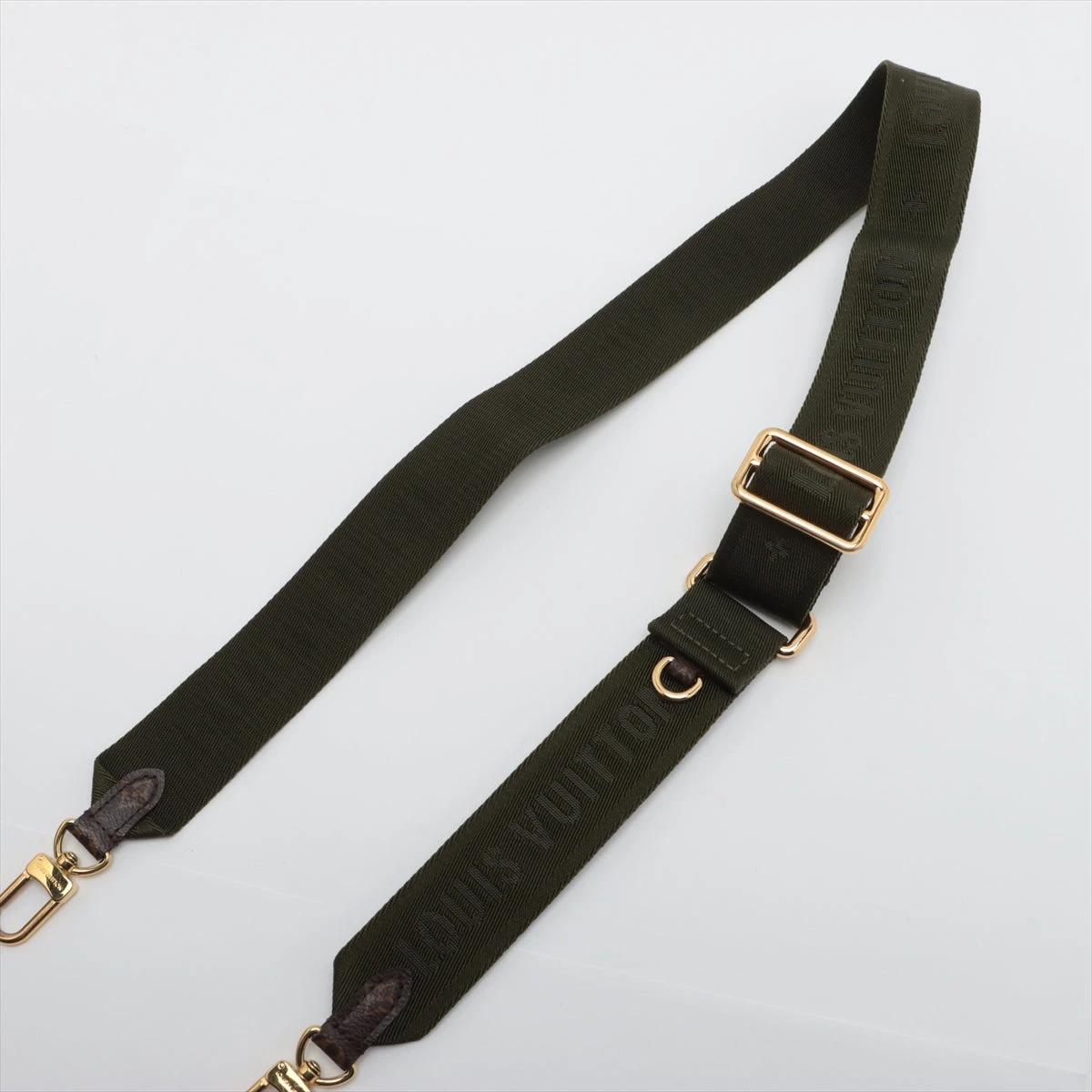 ヴィトン LVピロー マキシミュルティ ポシェットアクセソワール M58977