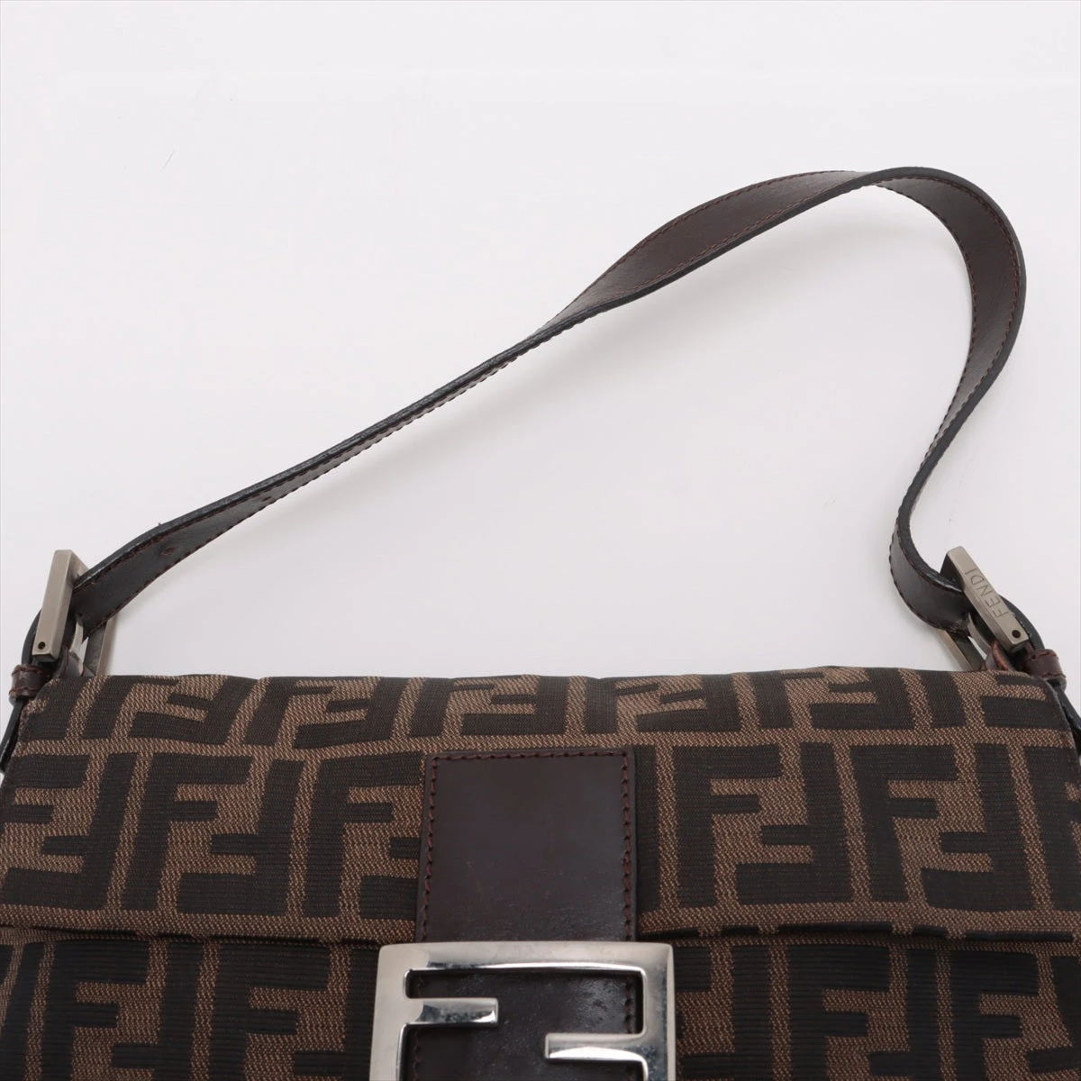 FENDI】フェンディ マンマバケット ショルダーバッグ キャンバス 