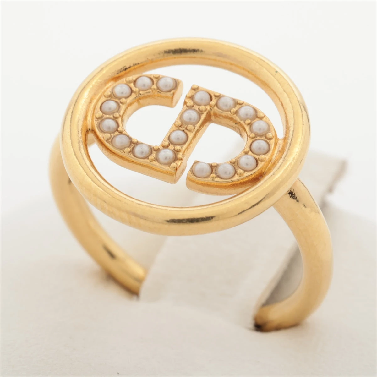 【美品】レアアイテム　DIOR　ディオール　CD　リング　指輪　パール　アクセ すぐ届く！Dior ディオール PETIT CD リング パール クリスタル