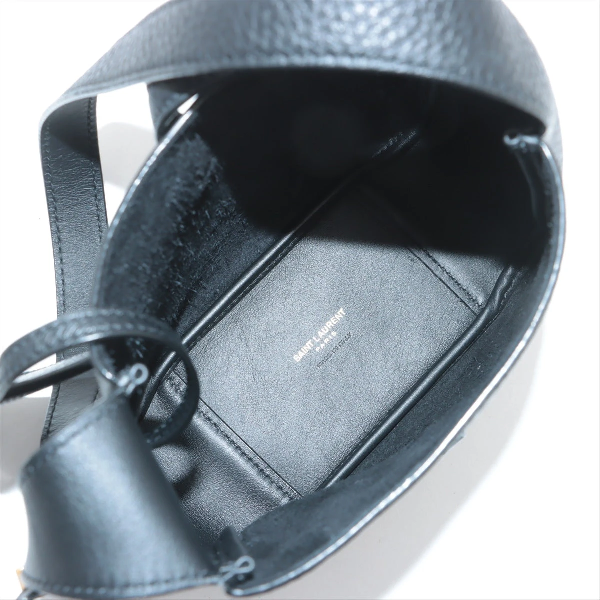 SAINT LAURENT PARIS(サンローランパリ) ショルダーバッグ美品  ル・サンカセット 657228 黒 レザー SAINT LAURENT サンローラン ハンドバッグ ル サンカセット 657228