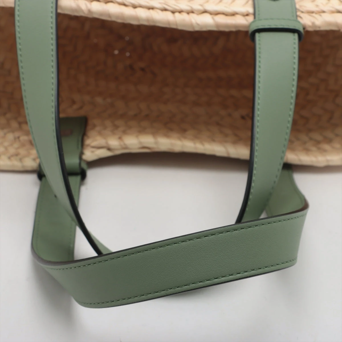ロエベ LOEWE LOEWE かごバッグ POCHETTE BAG スリット