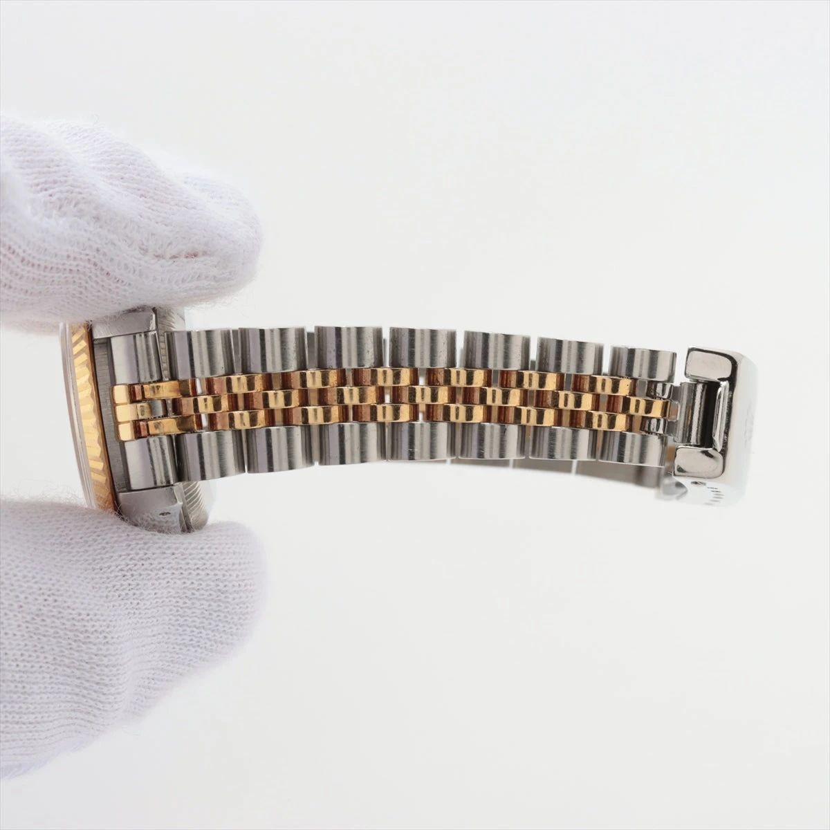 ロレックス デイトジャスト 69173 SS×YG AT シャンパン文字盤 あまりごま2 A3074695｜中古ブランド品・ブランド古着通販 ...