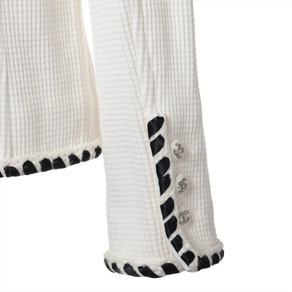 CHANEL ノーカラージャケット ホワイト/オレンジ CHANEL】シャネル ノーカラージャケット スーツ スパンコール
