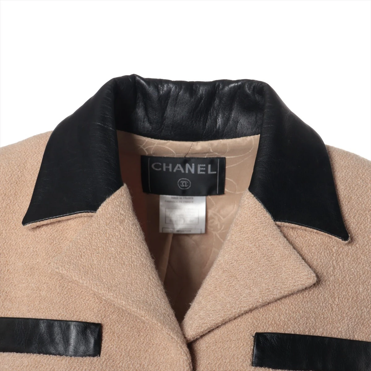 CHANEL シャネル　ココボタン コート カシミヤ100% ブラック　40 シャネル ココボタン 03A カシミヤ コート 38 レディース
