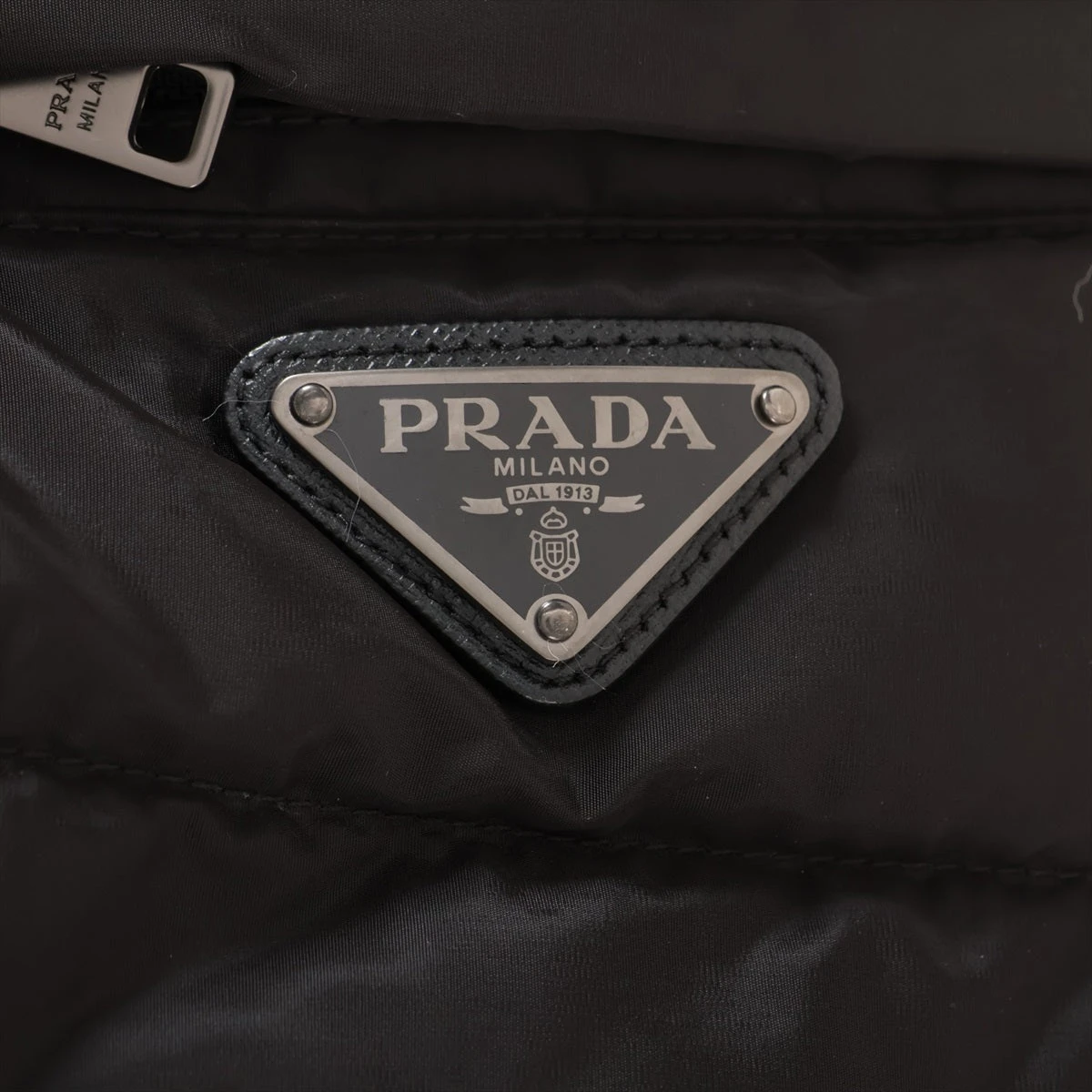 PRADA ダウンジャケット SGH583 黒 プラダ PRADA ダウンジャケット SGH583 NYLON PIUMA ナイロン ホワイト