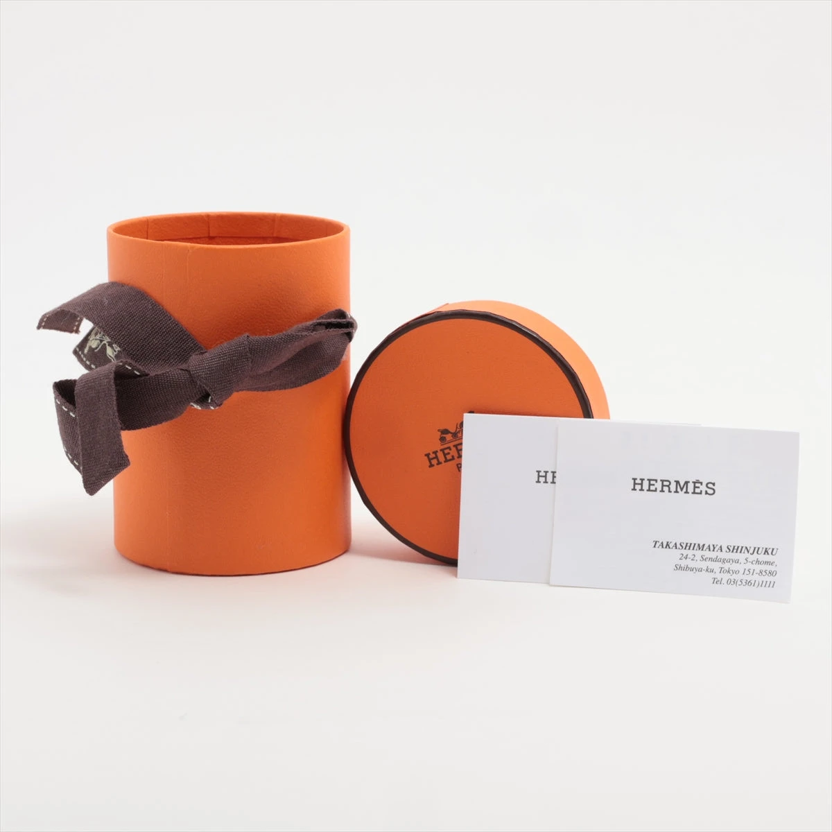 【超美品】HERMES ツイリー アルネドゥクール スカーフ シルク100％ 楽天市場】エルメス ツイリー アルネ・ドゥ・クール Harnais de