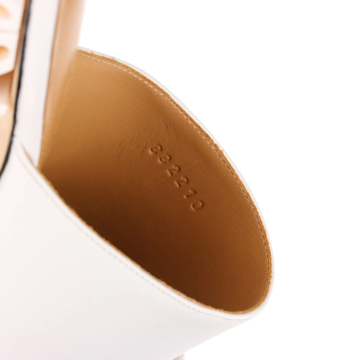 【LOEWE】 ☆送料関税込み☆ アナグラムレザーミュール LOEWE 美品 ロエベ アナグラム パデッド レザーミュール