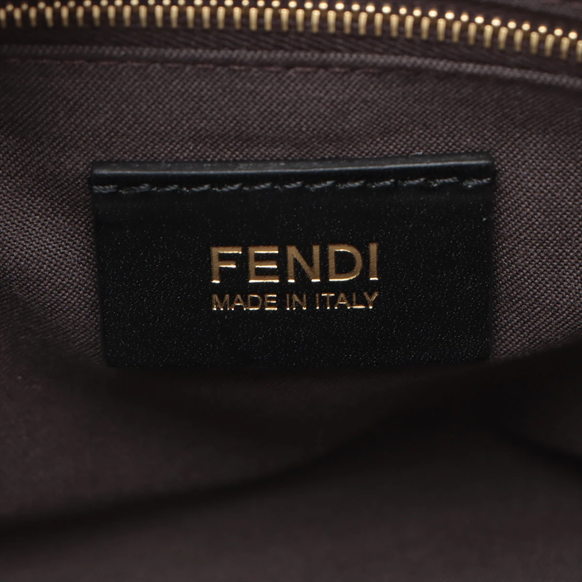 フェンディ ズッカ キャンバス×レザー ショルダーバッグ