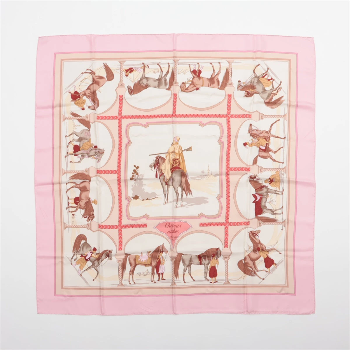 エルメス　スカーフ　カレ90 馬　ピンク エルメス カレ90 スカーフ シルク ピンク Chevaux arabes A3287954