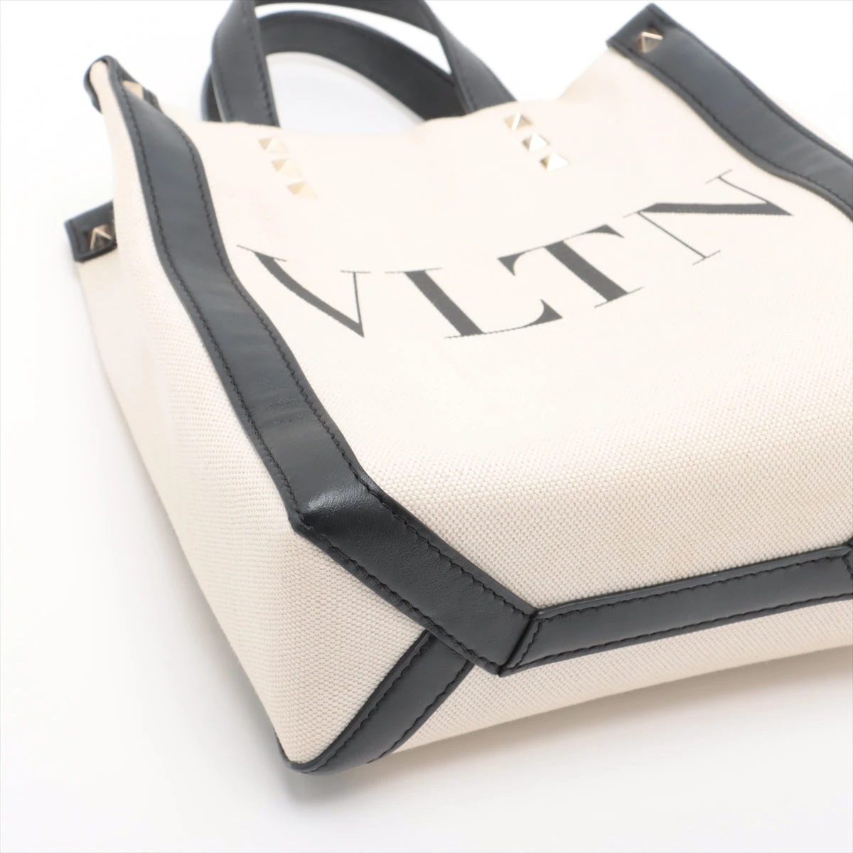 極美品 付属品完備】ヴァレンティノ ハンドバッグ キャンバス 2way