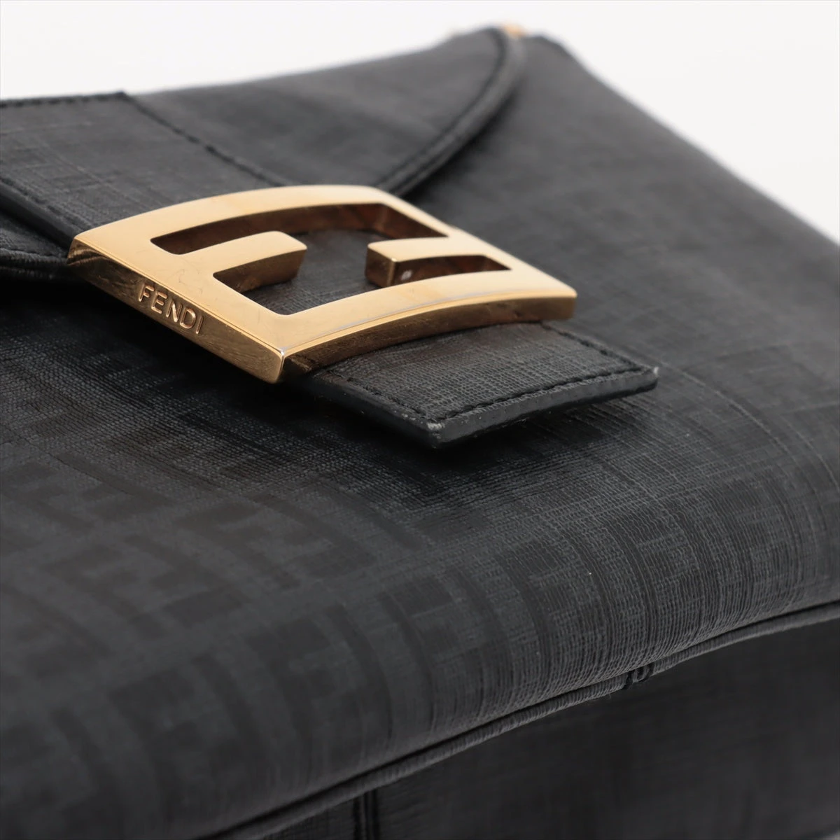 フェンディ　ズッキーノ　ショルダーバッグ　カメラ　PVC レザー 楽天市場】【バッグ】FENDI フェンディ ズッキーノ柄 ショルダー