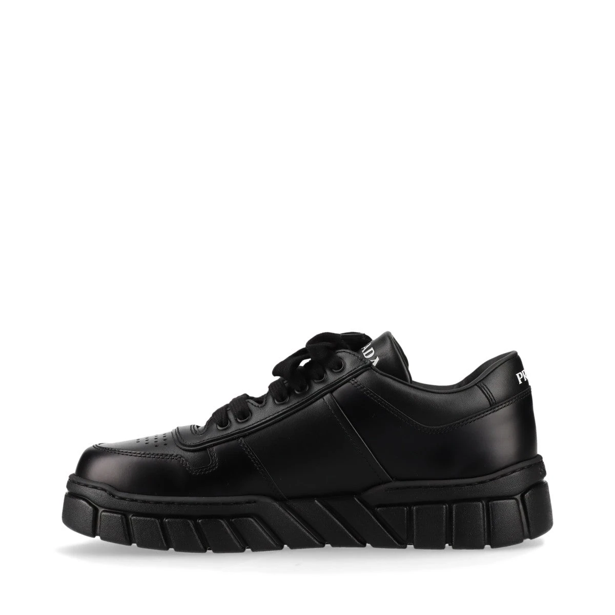 【PRADA】国内発送 レザー スニーカー トライアングルロゴ org.jpg