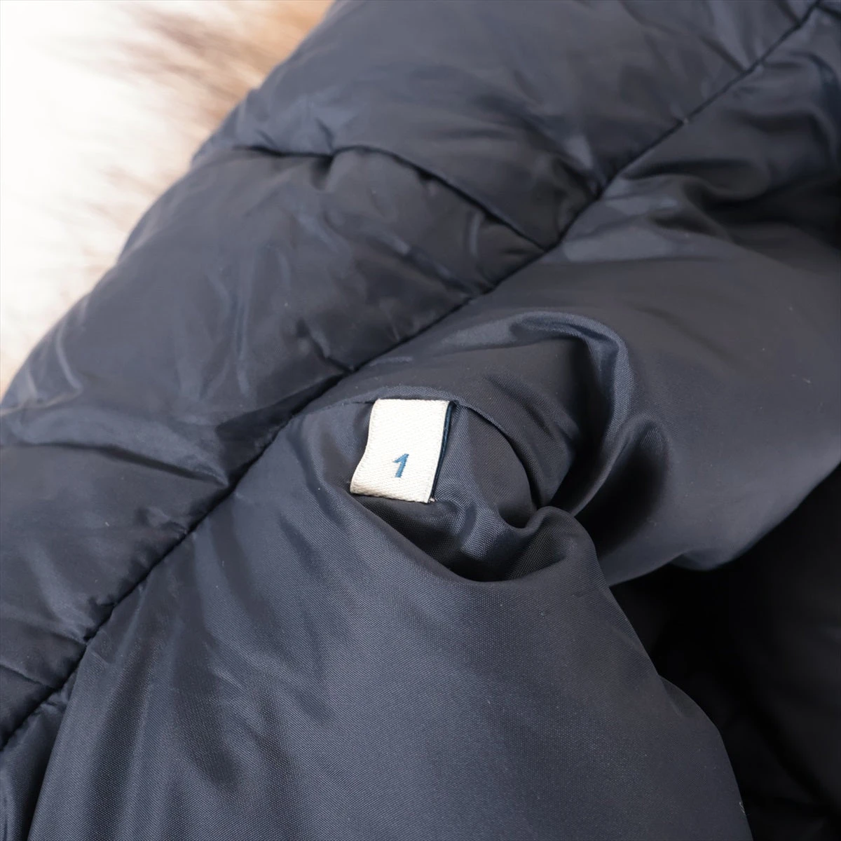 モンクレール BARTRAMIFUR 18年 コットン×ポリエステル ダウン