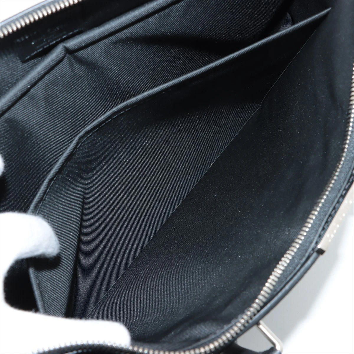美品 LOUIS VUITTON ルイヴィトン タイガ アントン ブラック 黒 