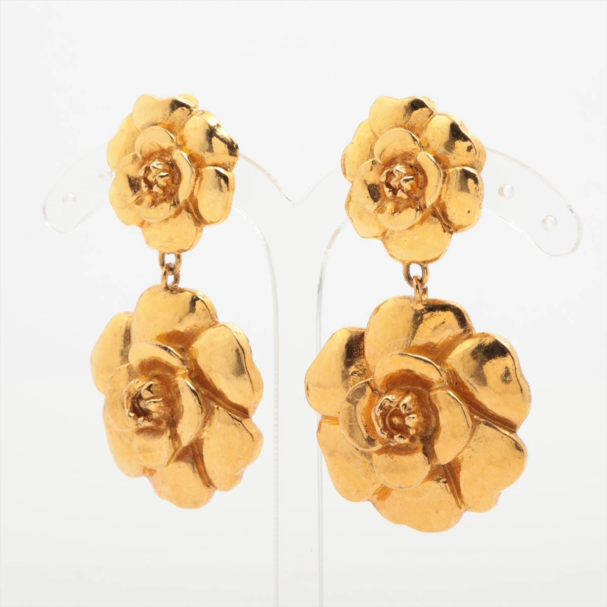 シャネルカメリアピアス両耳