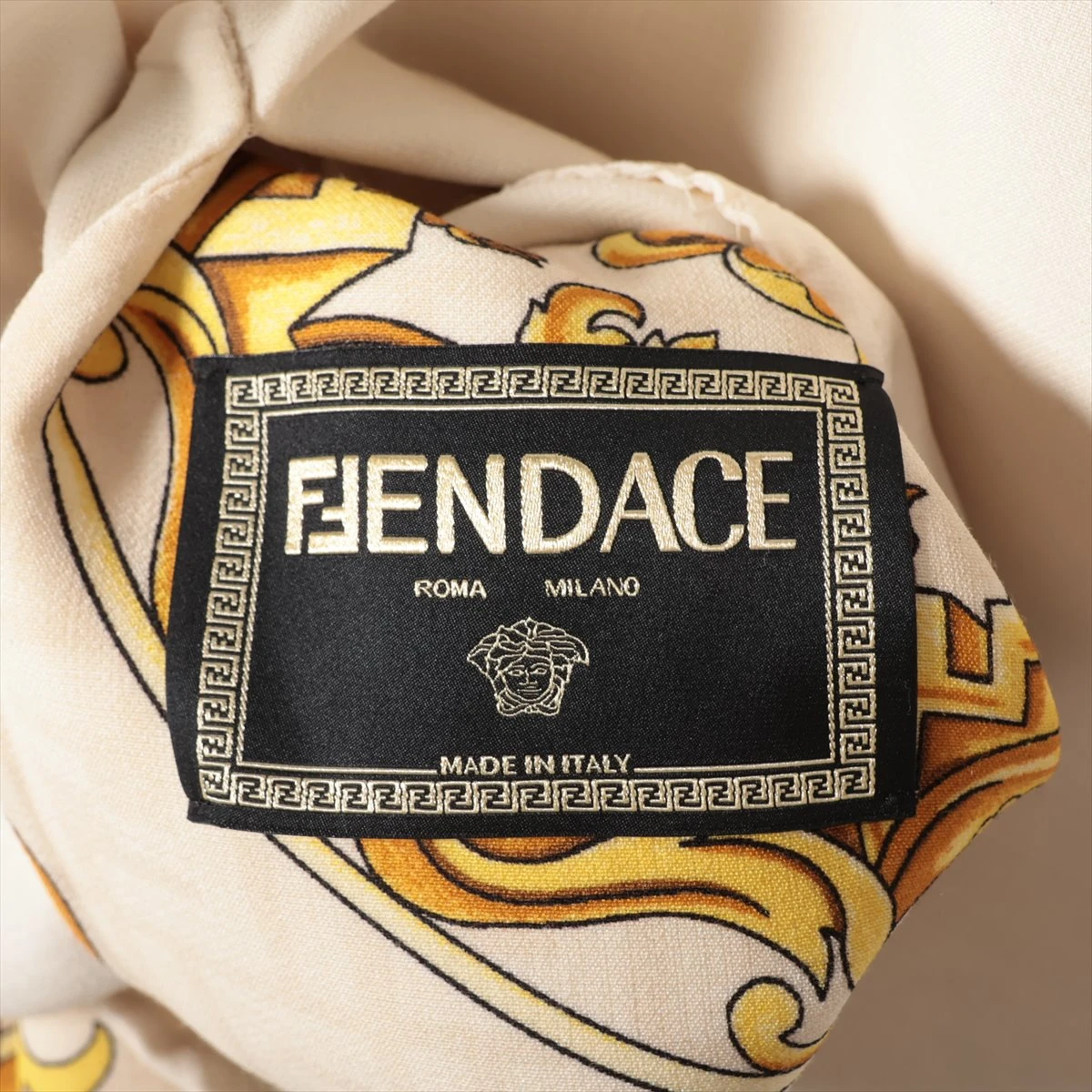 未使用品 FENDACE フェンダーチェ フェンディ ヴェルサーチ 22SS 